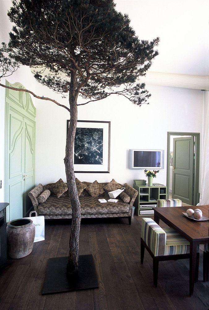 Hotel Baumaniere Les Baux De Provence Экстерьер фото
