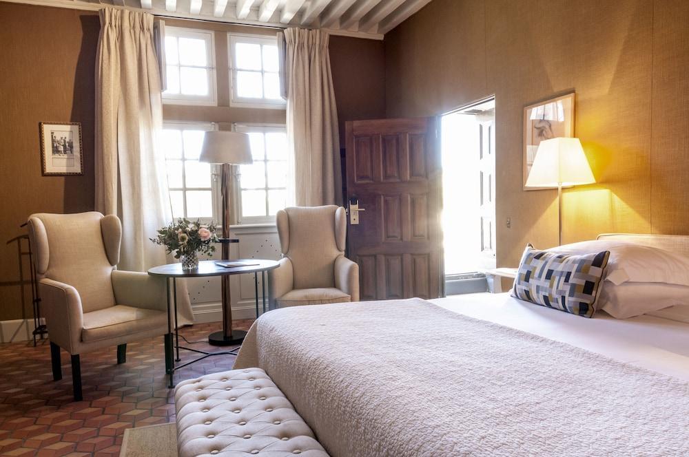 Hotel Baumaniere Les Baux De Provence Экстерьер фото
