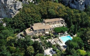 Hotel Baumaniere Les Baux De Provence Экстерьер фото